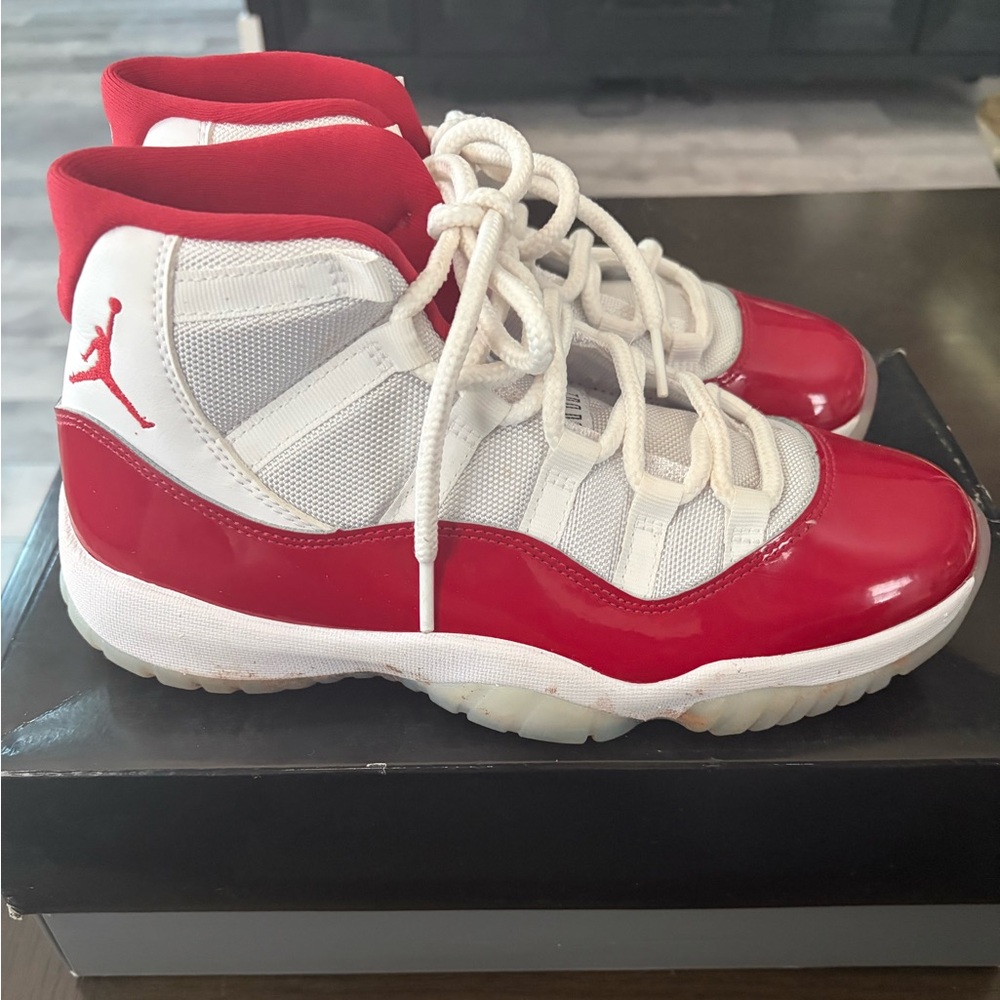 Jordan 11s Retro Cherry